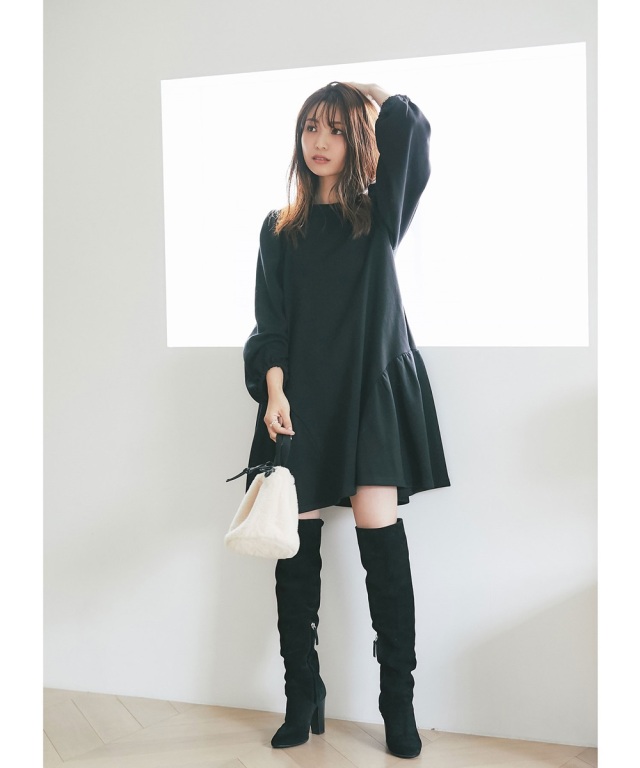 美品✨マチャット オールインワン ボリュームスリーブ 比翼 黒 フォーマル 美品✨マチャット オールインワン ボリュームスリーブ 比翼 黒