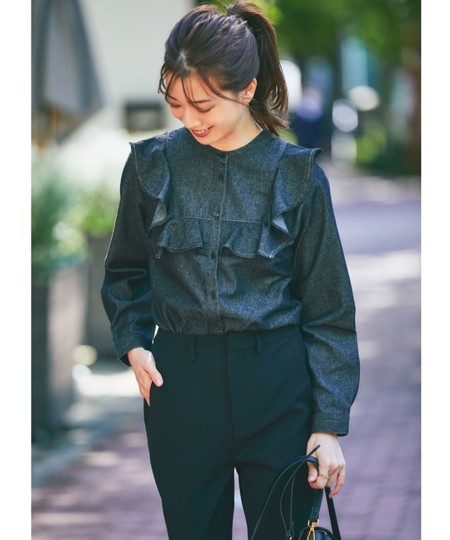5月24日 午前0:00 再販！《石井亜美さんコラボ》フリルデニムシャツ