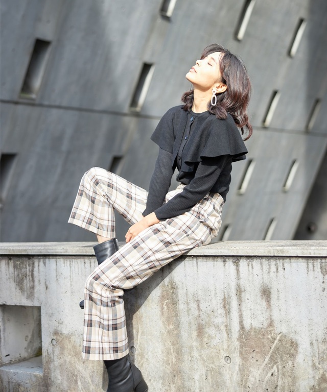 チェックセミフレアパンツ 