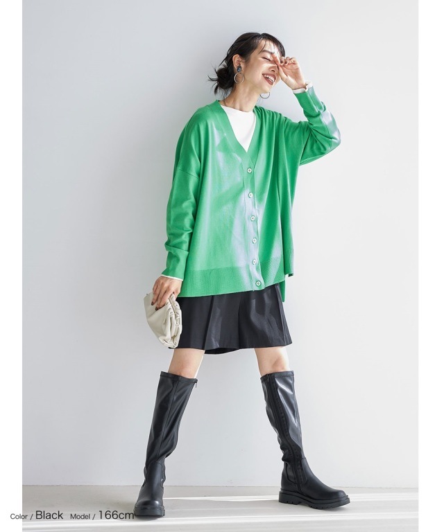 タックショートパンツ