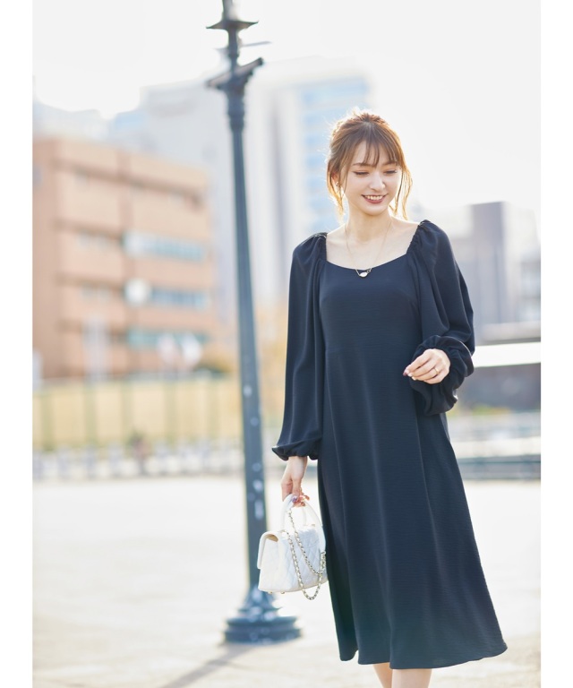 成瀬愛里さん着用】ボリュームスリーブフレアワンピース