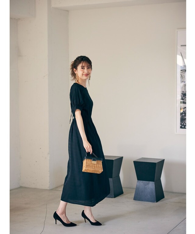 バックネックリボンボリュームスリーブワンピース