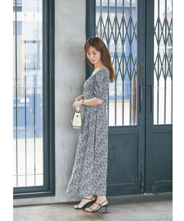 harさんコラボ》フリーティングフラワーカシュクールワンピース