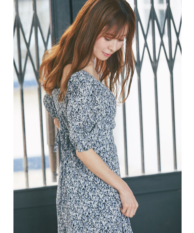 【2点まとめタグ付新品】FRENCHPAVE花のカシュクールワンピースとブラウス 花のカシュクール風ワンピース（ワンピース）｜CAWAII（カワイイ