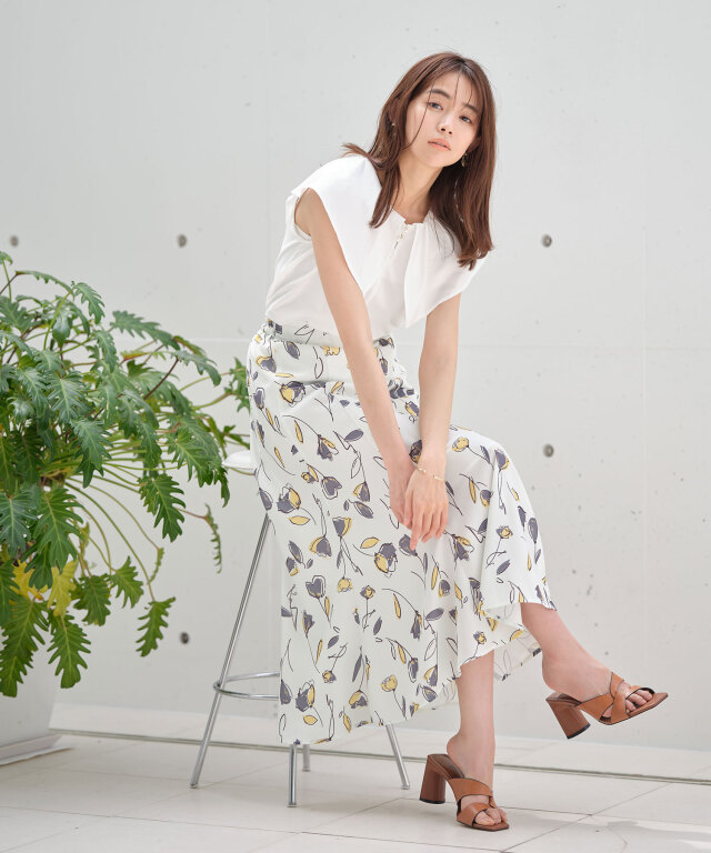 ラインフラワーマーメイドスカート 