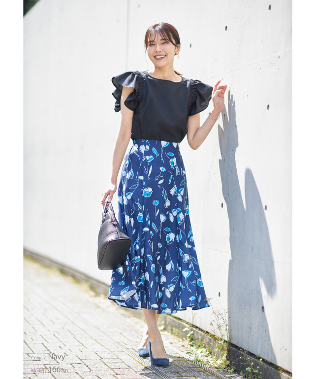 ラインフラワーマーメイドスカート 