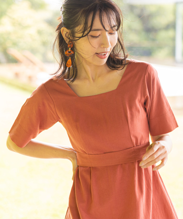 リネンライクスクエアネックワンピース