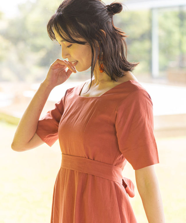 リネンライクスクエアネックワンピース