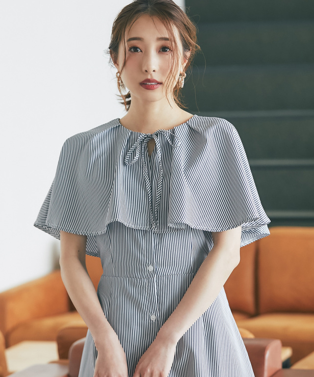 冨張愛さん着用】ケープカラーワンピース 