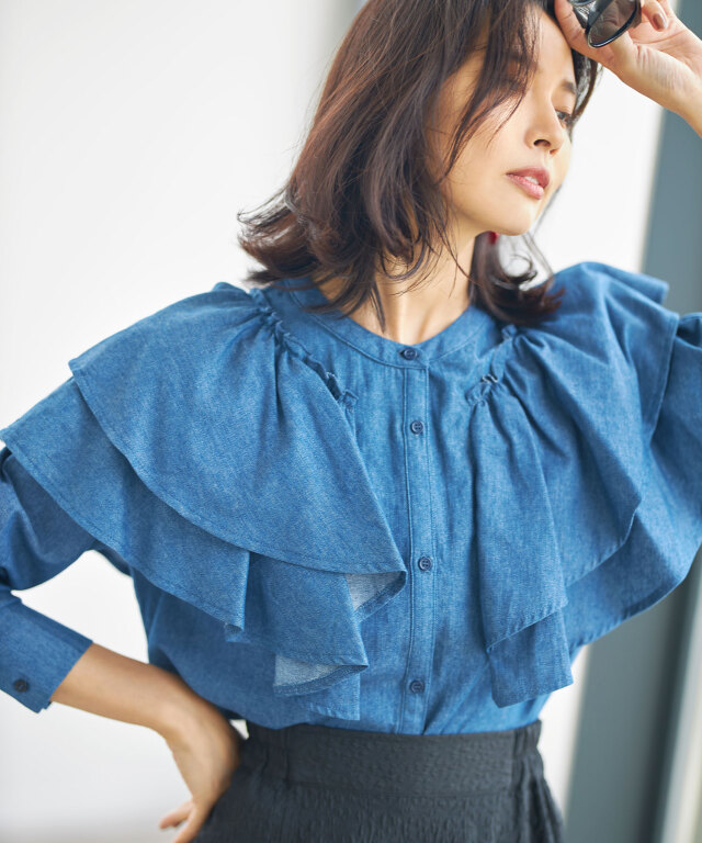 肩フリル長袖ブラウス《ladychic》※店舗販売日は9月23日～を予定しております