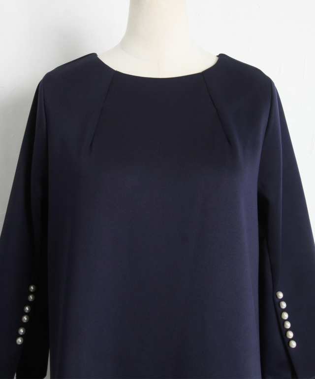 スリットスリーブポンチワンピース