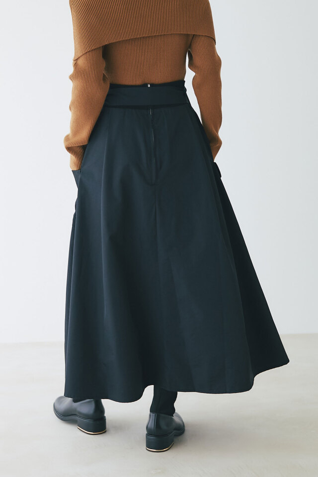 ウエストリブタフタスカート