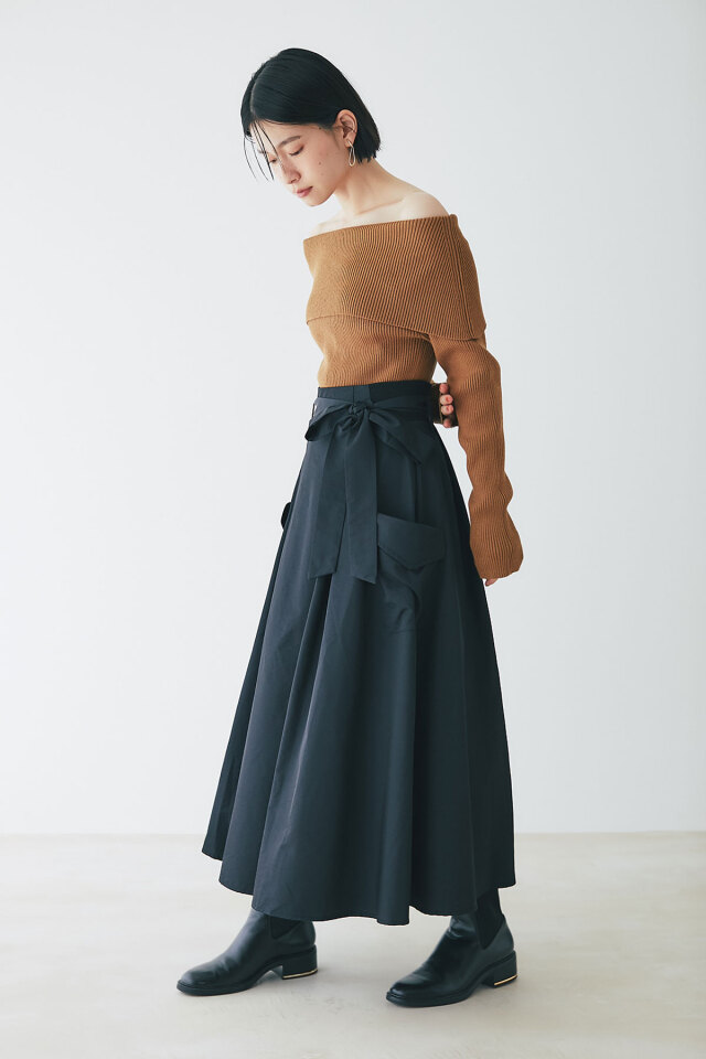 ウエストリブタフタスカート