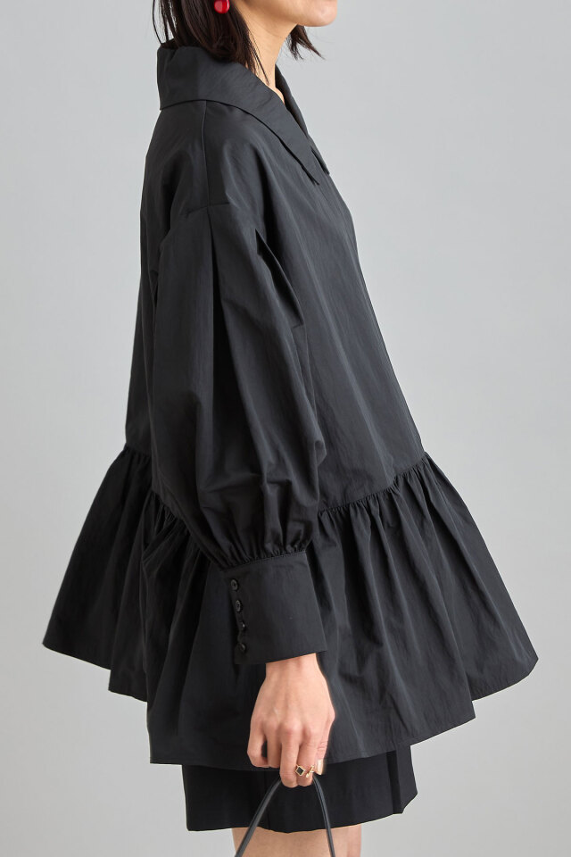 オフカラーチュニック