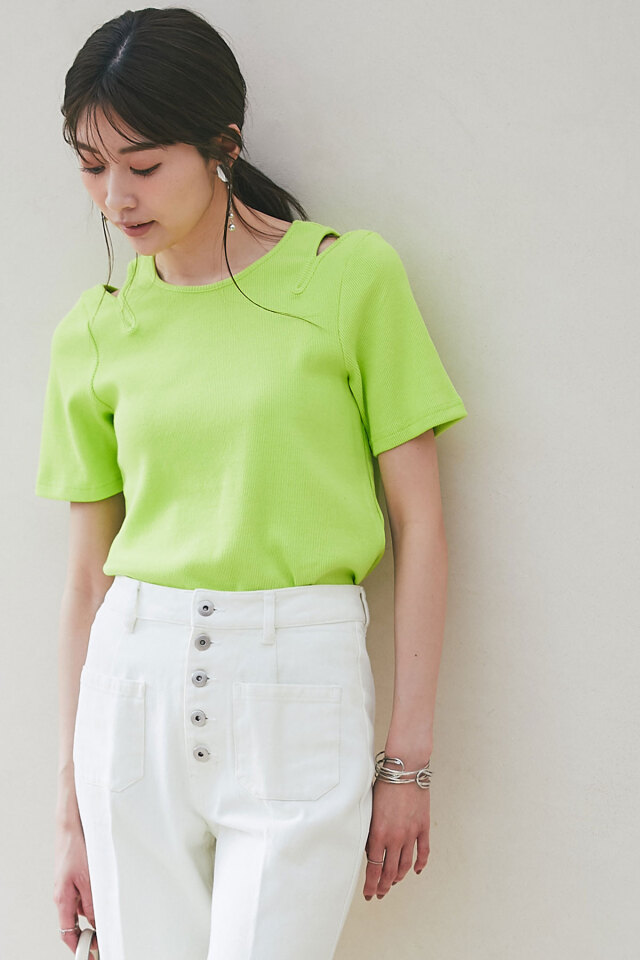 Ayaさん着用】カットワークリブTシャツ