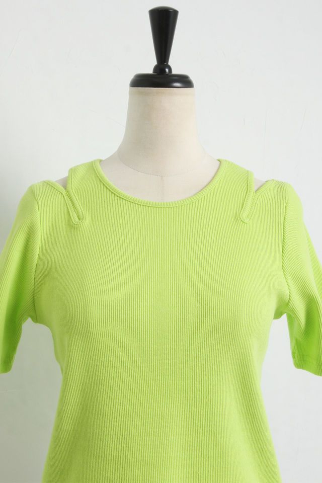 Ayaさん着用】カットワークリブTシャツ