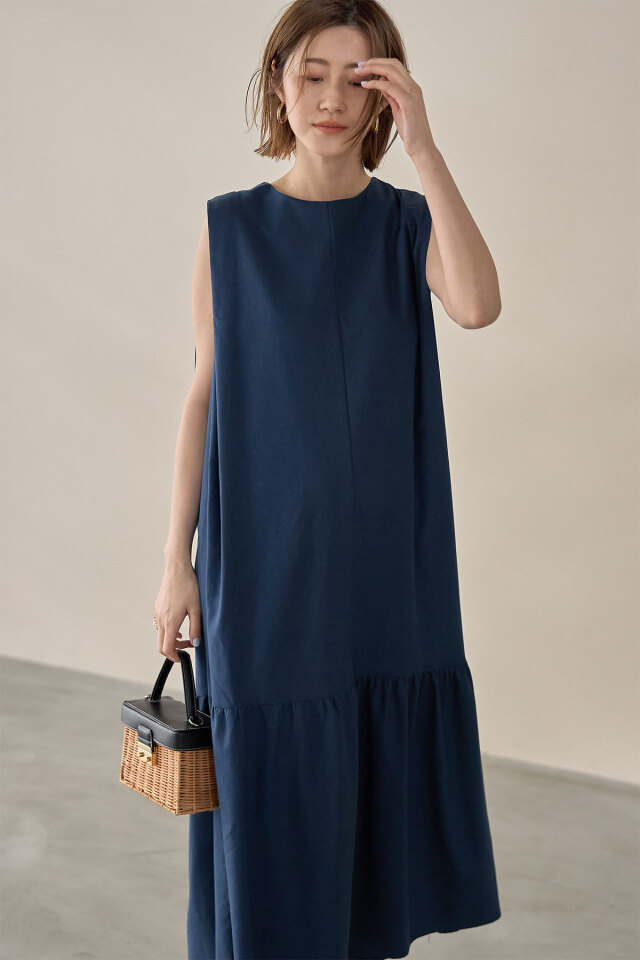 冨張愛さん着用】バックリボンティアードワンピース