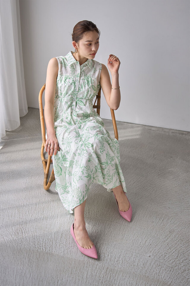 冨張愛さん着用】ボタニカルリーフプリントワンピース 