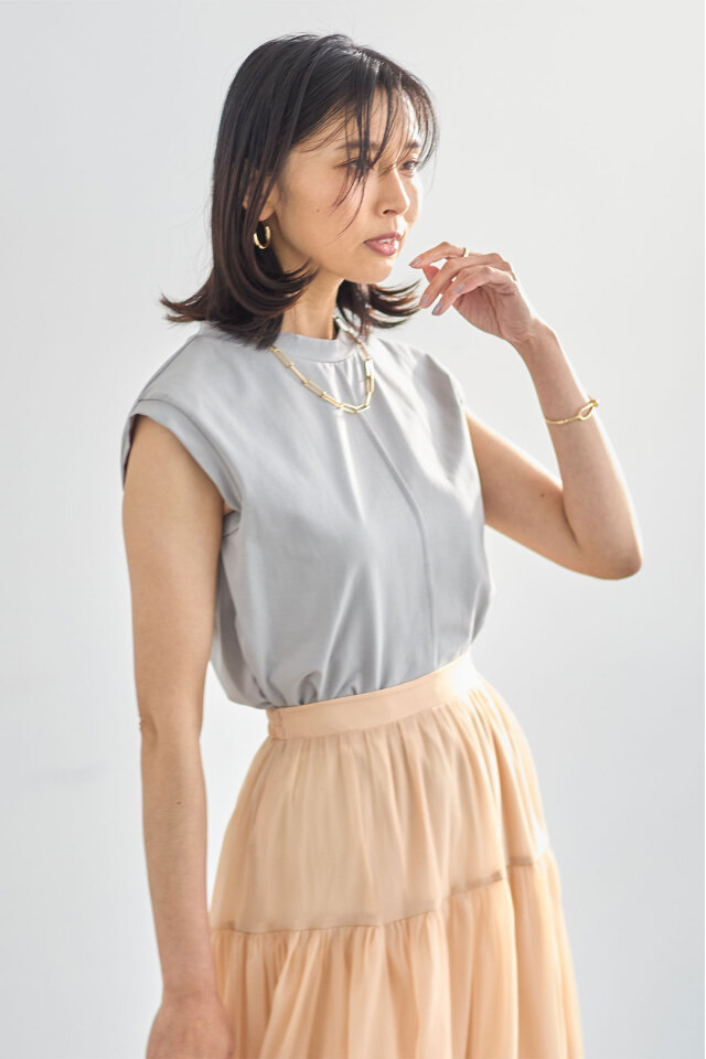 ピンタックタンクトップ