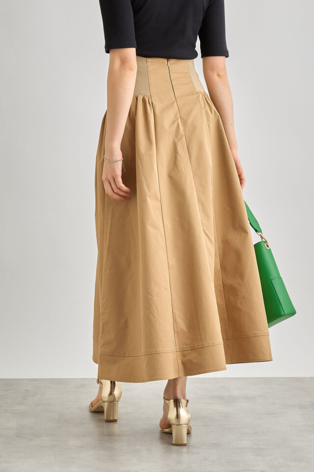 コルセットタックスカート