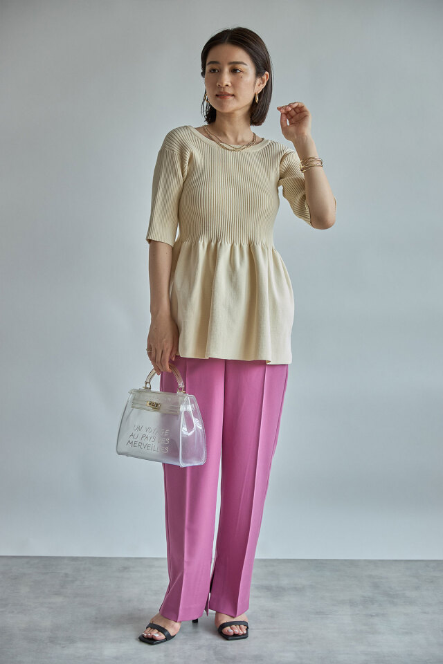 Ayaさん着用】ヘムスリットストレートパンツ