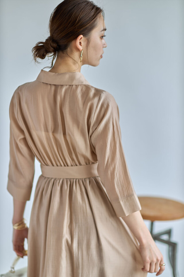 Nanaさん着用】シアーサテンシャツワンピース