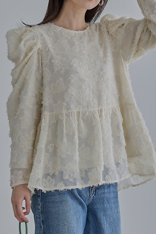 シャギージャガードペプラムブラウス（長袖）