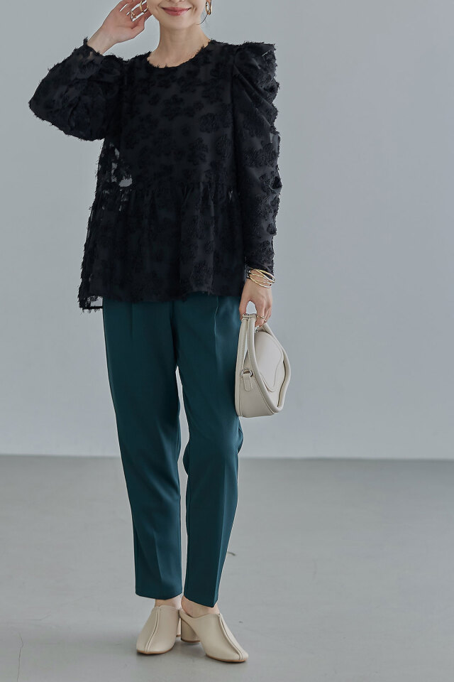 シャギージャガードペプラムブラウス（長袖）