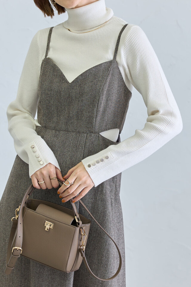 カットワークキャミワンピース