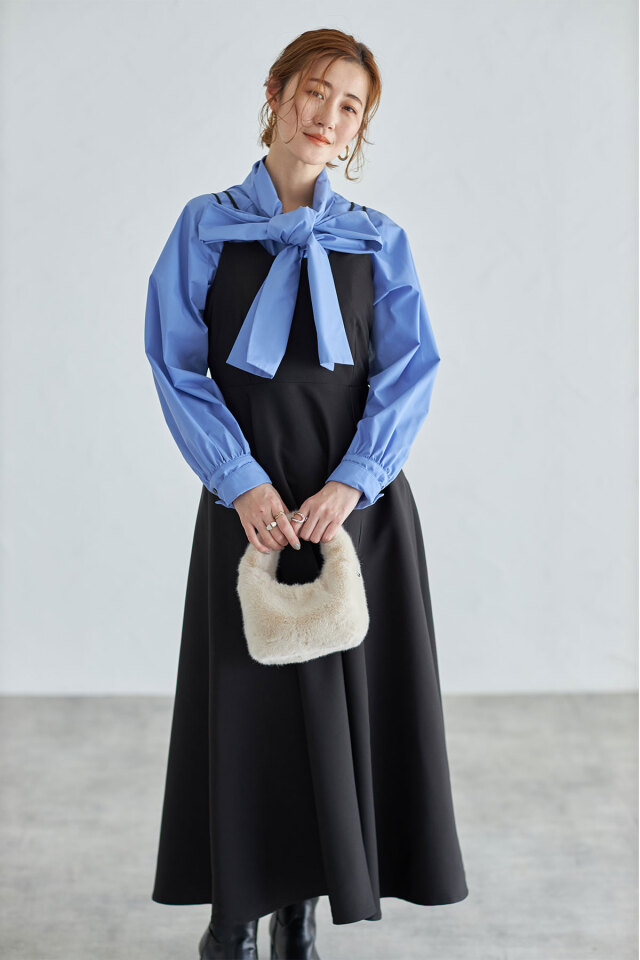 ネックデザインフレアキャミワンピース