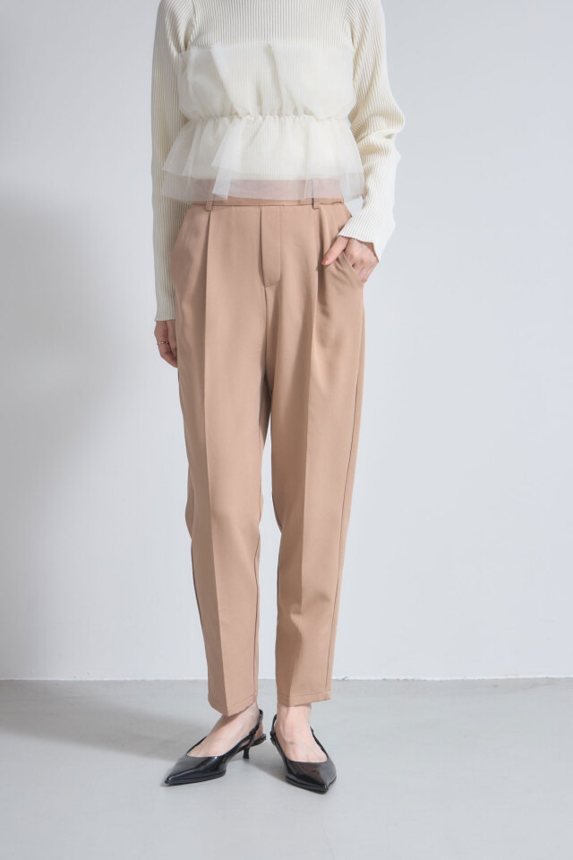 イージー美脚テーパードパンツ（春夏Ver) 