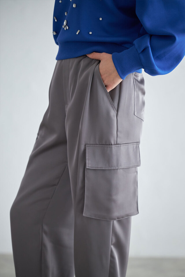 ♡*♡様 即完売　サイドベルトサテン Wide-pantsQua THE PAUSE】サテンスラックスパンツ | Whim Gazette(ウィム