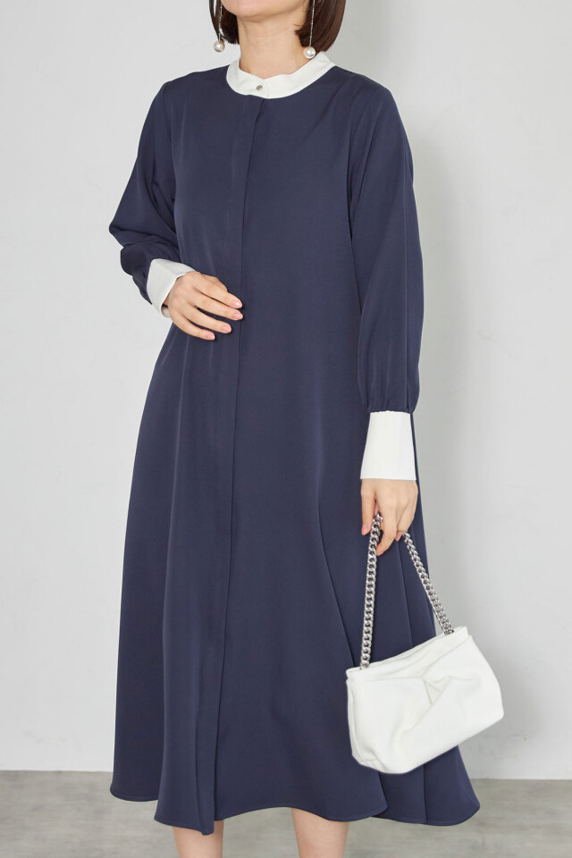 【未使用】THREE SQUARE フレアシャツワンピース　ネイビー クレリックフレアシャツワンピース