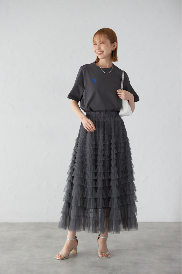 ハートモチーフ刺繍T