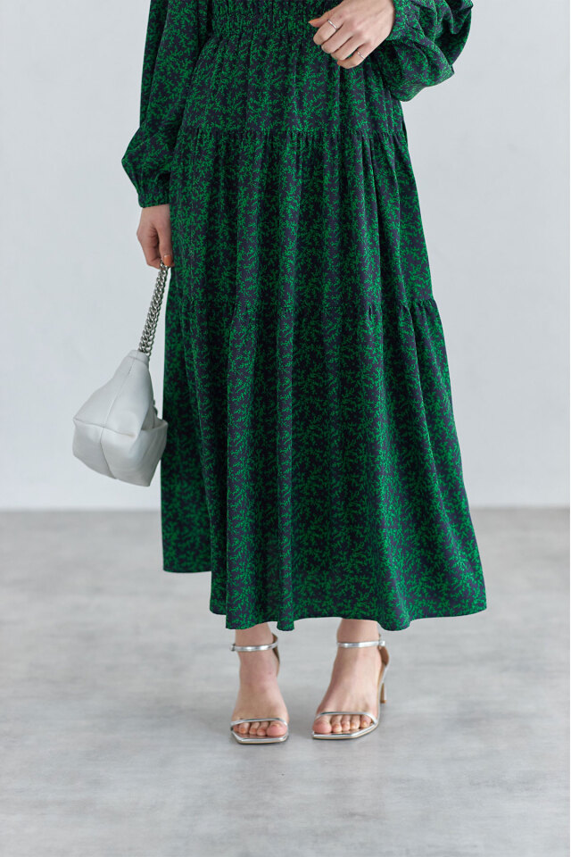 ニュアンスフラワーティアードワンピース