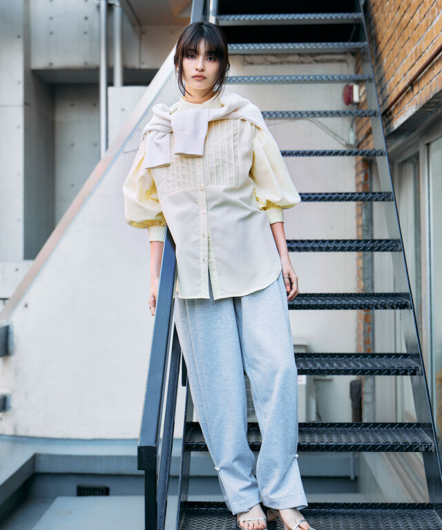 ピンタックシャツブラウス（長袖）