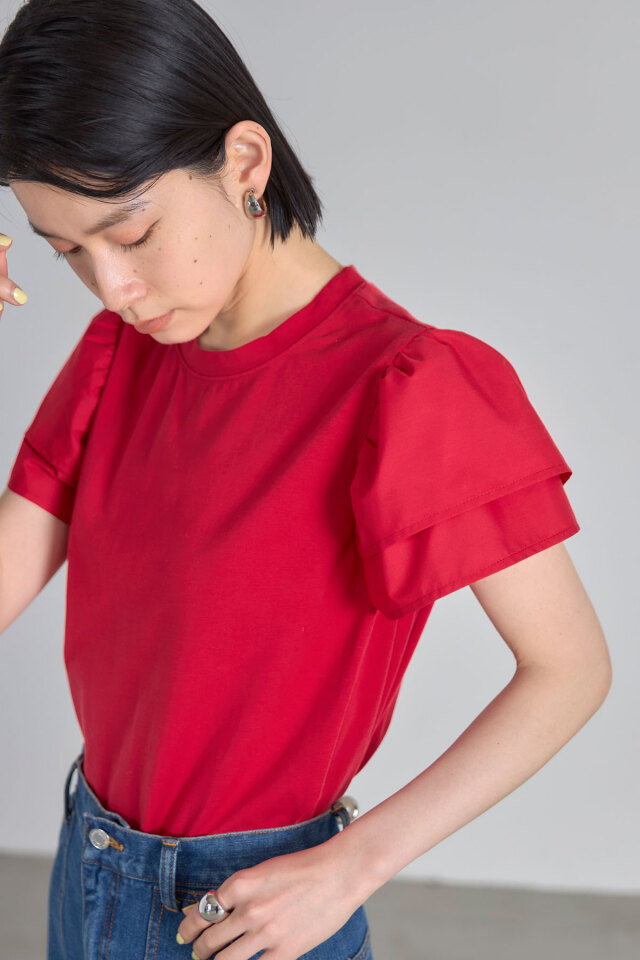 フリルスリーブTシャツ