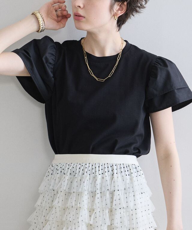 フリルスリーブTシャツ