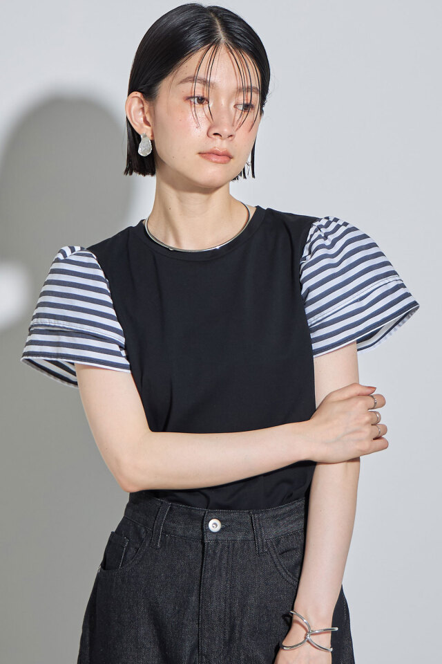フリルスリーブTシャツ