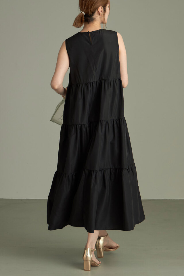 ティアードノースリワンピース