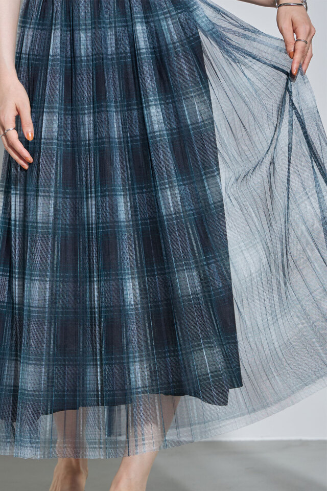 チェックチュールプリーツスカート