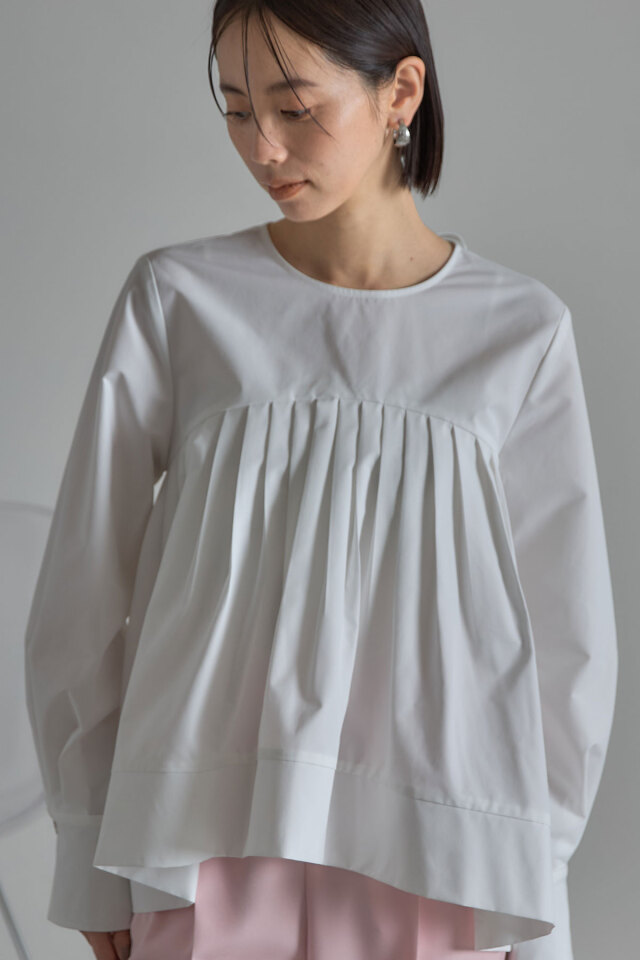 タックプリーツチュニックブラウス