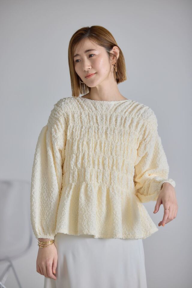 僅かな傷あり シャーリングぺプラムトップス