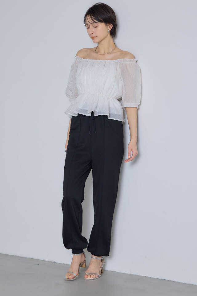 ttttページ シアージャガードボリュームブラウス