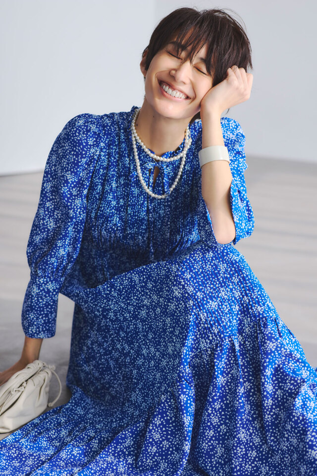 神山まりあさん着用】小花柄プリーツワンピース