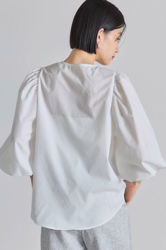バルーン袖フレアブラウス