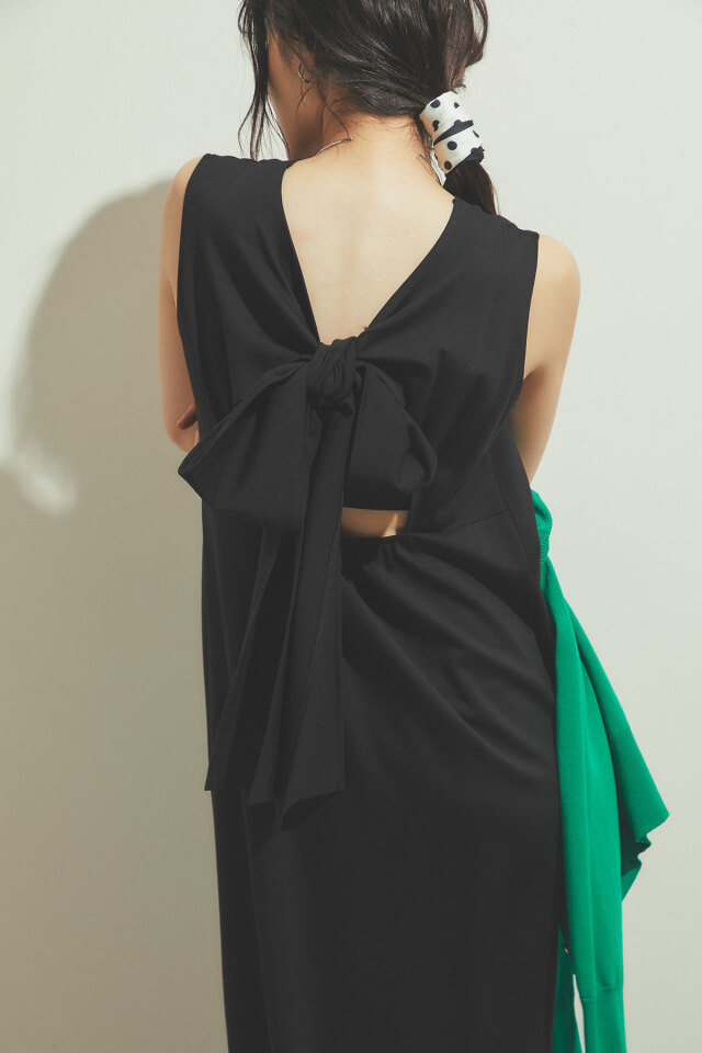 バックリボンノースリカットワンピース