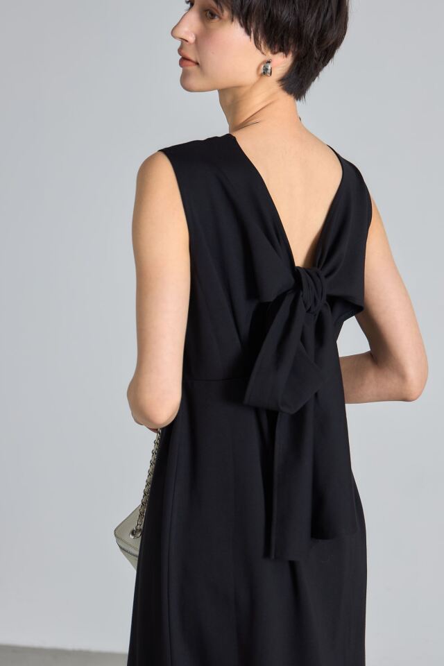 バックリボンノースリカットワンピース