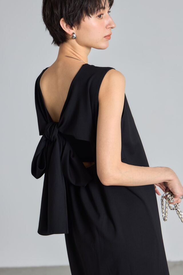 バックリボンノースリカットワンピース