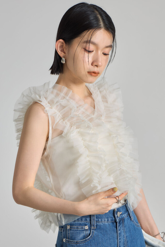松木育未さん着用】チュールブラウス
